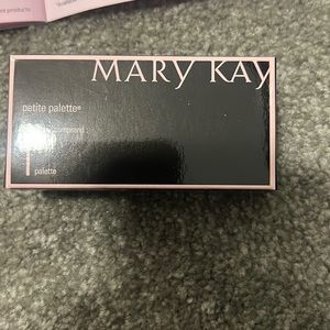 Mary Kay petite palette